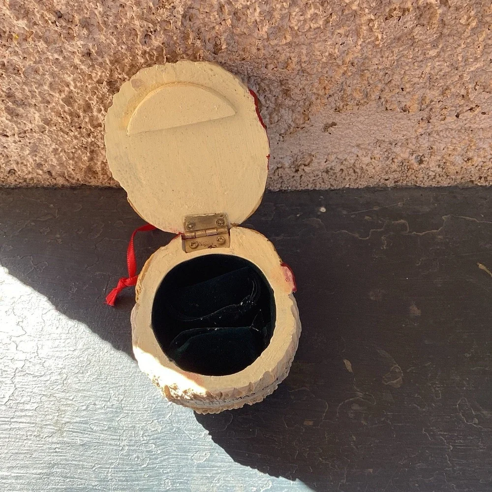 N/A secret ring